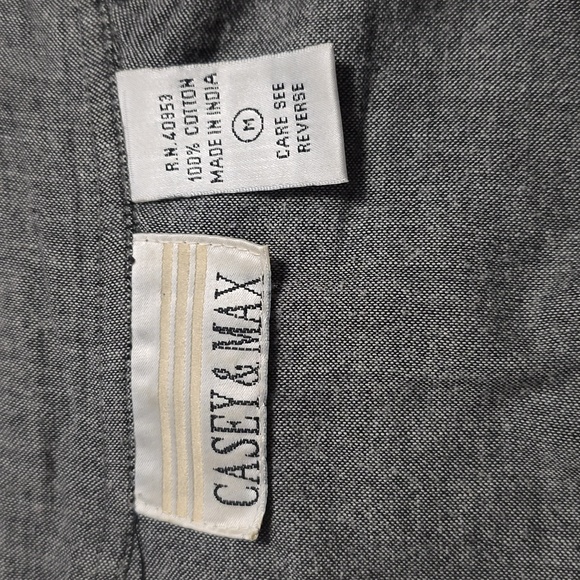 Casey and Max Vintage Women's Button Down Shirt Size M - Picture 7 of 8